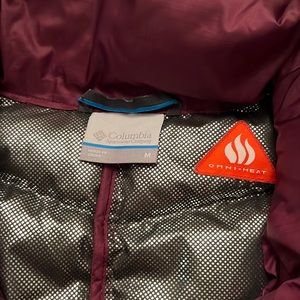 I am selling a Columbia Vest